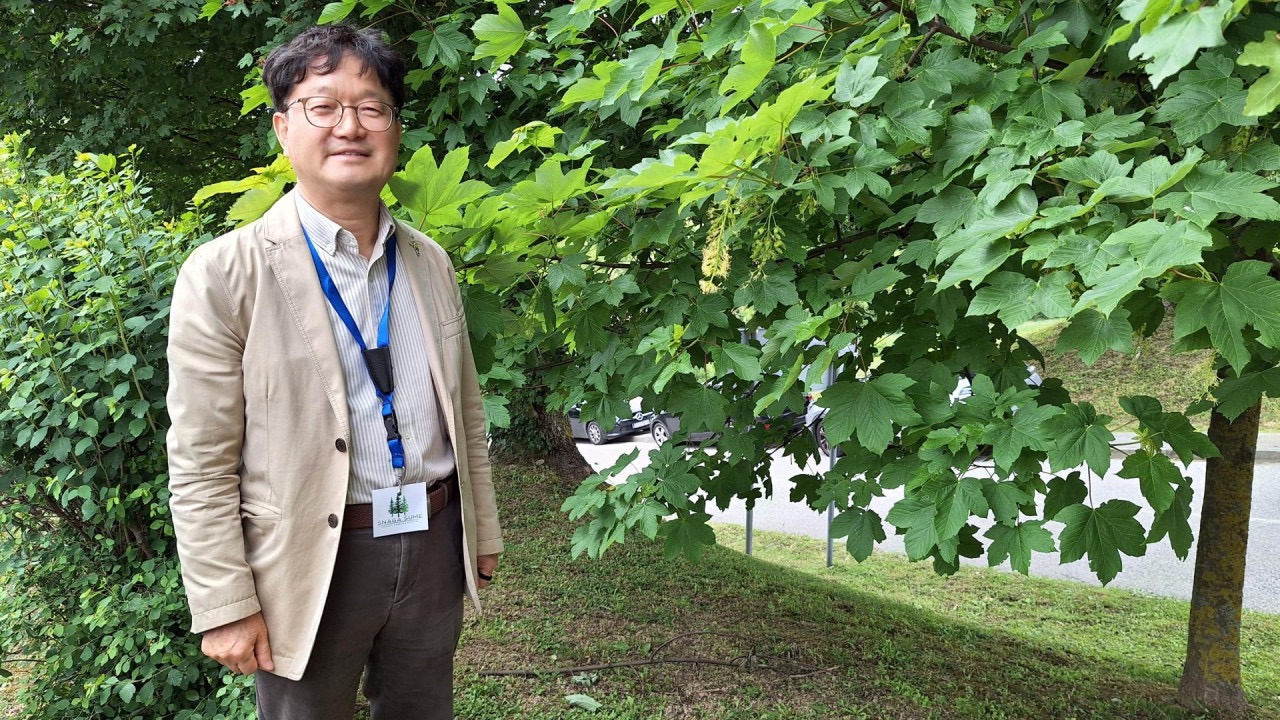 Won Sop Shin - Začetnik šumske kupke